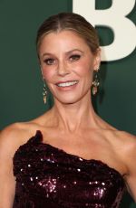 JULIE BOWEN at Baby2Baby Gala at Pacific Design Center in West Hollywood 11/11/2023