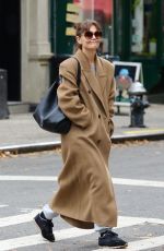 KATIE HOLMES in a Long Brown Coat Out in New York 11/22/2023
