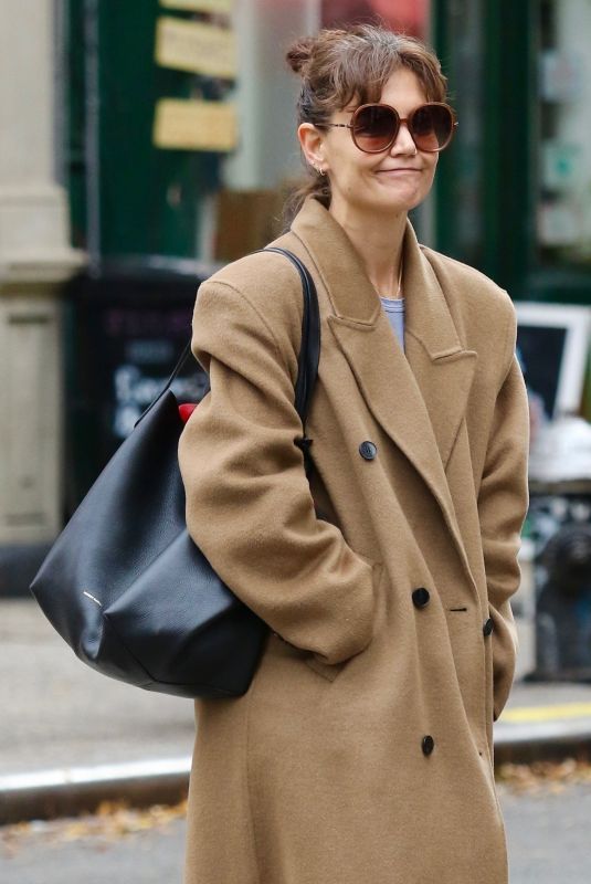 KATIE HOLMES in a Long Brown Coat Out in New York 11/22/2023