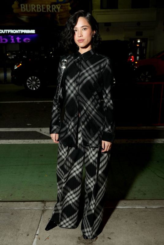 KELSEY ASBILLE at Burberry Celebrates Opening of Knight Bar in New York 11/09/2023