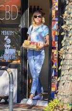 KIRSTEN DUNST Grabs a Coffee Before Making a Stop at a CBD Store 11/01/2023