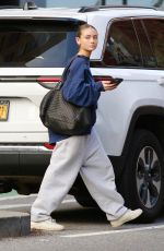 LENI KLUM Out Makeup-free After Getting a Facial in New York 11/05/2023