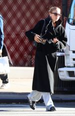 LILA GRACE MOSS at Juice Press Store in New York 11/14/2023