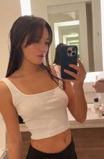 LILY CHEE - Instagram Photos 11/03/2023
