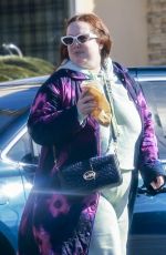 LILY KERSHAW Out for Coffee with a Friend in Los Feliz 11/04/2023