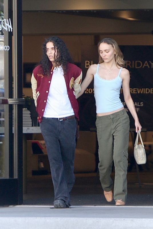 LILY-ROSE DEPP and 070 SHAKE at a Furniture Store in Los Angeles 11/03/2023