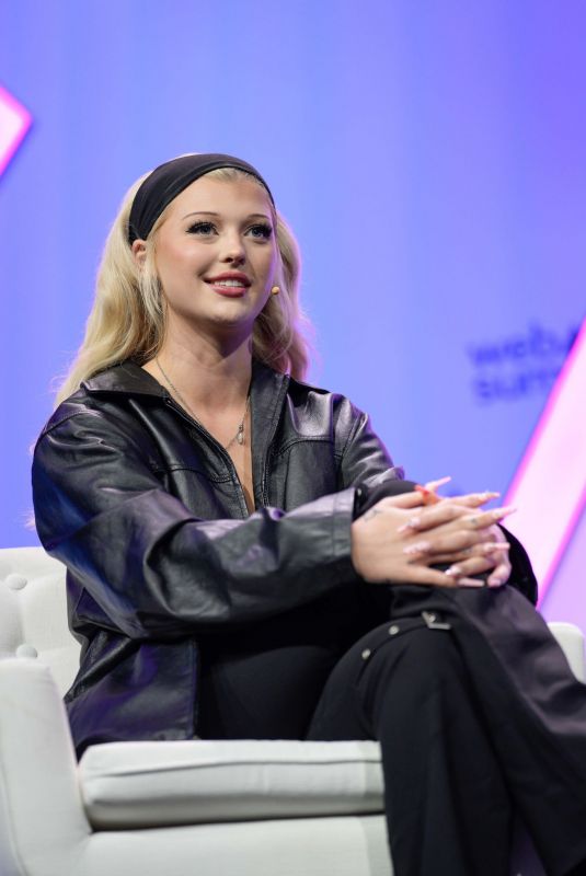 LOREN GRAY Talks on Stage at Web Summit in Lisbon 11/14/2023