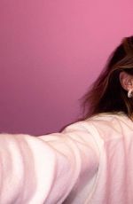 MADELYN CLINE for Kendra Scott Jewelry Holiday 2023