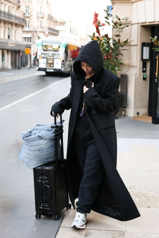 MADELYN CLINE Leaves Her Parisian Hotel 11/26/2023