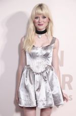 MAISIE PETERS at GQ Men Of The Year Awards 2023 at The Royal Opera House in London 11/15/2023