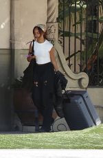 MALIA OBAMA Departing for Los Angeles Airport 11/18/2023