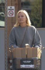 MALIN AKERMAN Shopping at Lazy Acres in Los Feliz 11/27/2023
