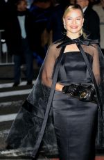 MARGOT ROBBIE Arrives at Gotham Awards in New York 11/27/2023