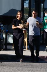 MARIA MENOUNOS and Kevin Undrgaro Out for Coffee on Thanksgiving Morning in Los Angeles 11/23/2023