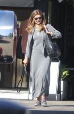 MARIA SHRIVER Out Celebrates Her 68th Birthday in Brentwood 11/06/2023