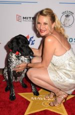 NICOLETTE SHERIDAN at The American Humane Hero Dog Awards in Palm Beach 11/10/2023