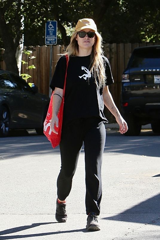 OLIVIA WILDE Out Hiking in Hollywood Hills 11/11/2023