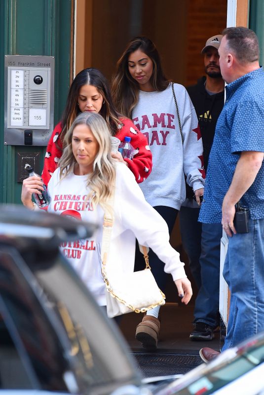 PAIGE BUECHELE, LYNDSAY BELL and BRITTANY MAHOMES Out for Dinner at Cipriani in New York 11/05/2023