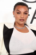 PALOMA ELSESSER at 2023 Cfda Fashion Awards in New York 11/06/2023