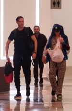 PARIS HILTON Goes Make-up Free Out Shopping in Las Vegas 11/19/2023