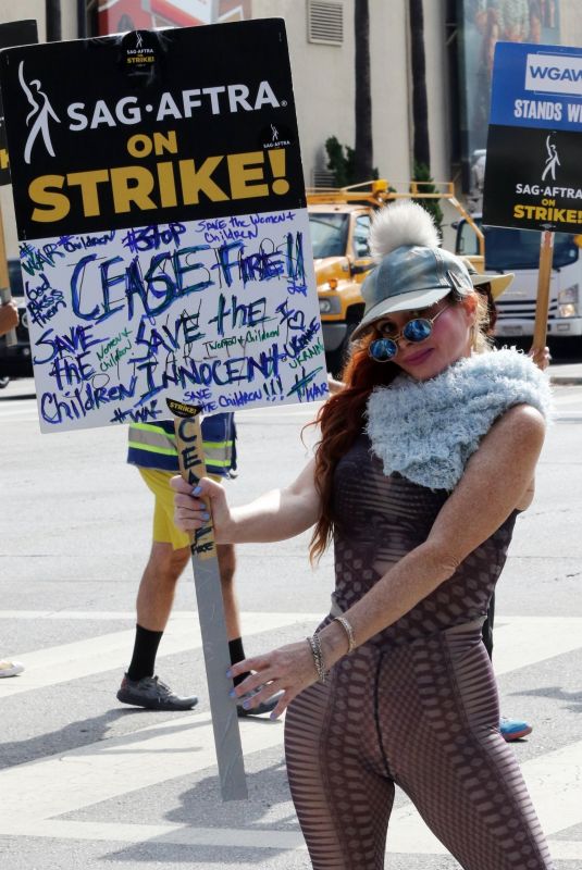 PHOEBE PRICE at SAG Strike in Los Angeles 11/07/2023