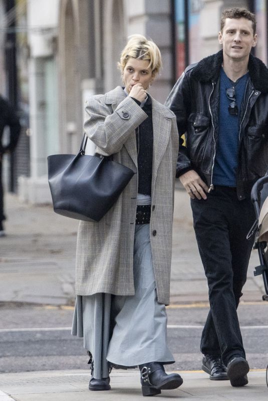 PIXIE GELDOF and George Barnett Out Shopping at Waitrose in Chelsea 11/07/2023