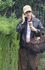 Pregnant SUKI WATERHOUSE Out Visiting a Friend in Los Angeles 11/15/2023