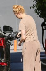 RUMER WILLIS at a Gas Station in Santa Barbara 11/07/2023