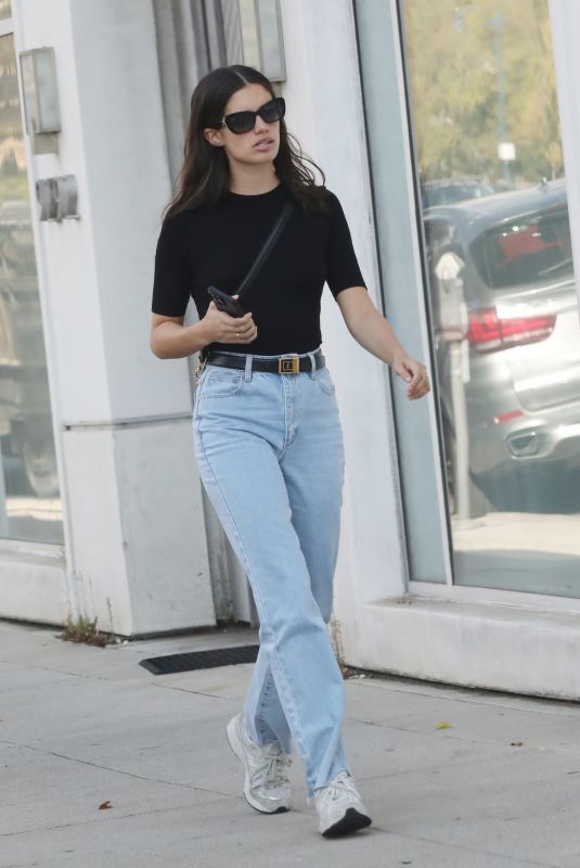 SARA SAMPAIO Visiting a Friend in Beverly Hills 11/07/2023
