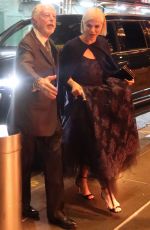 SELMA BLAIR Gives Autograph to Fan at Lincoln Center in New York 11/07/2023