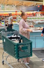 SIA Shopping for Groceries and Wine at Organic Grocery Store in Burbank 11/08/2023