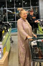 SIA Shopping for Groceries and Wine at Organic Grocery Store in Burbank 11/08/2023