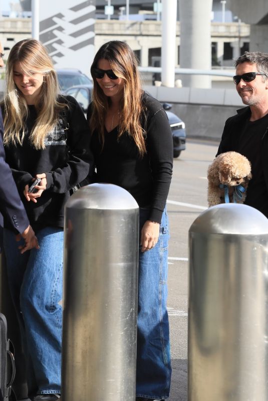 SIBI BLAZIC and EMMELINE BALE Arrives at LAX in Los Angeles 11/27/2023