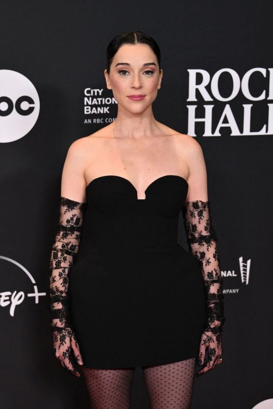 ST. VINCENT at 38th Annual Rock & Roll Hall of Fame Induction Ceremony in New York 11/03/2023