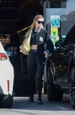 STELLA MAXWELL Shopping at Lassens in Los Angeles 11/20/2023