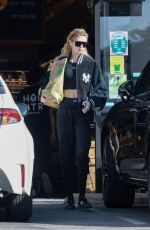 STELLA MAXWELL Shopping at Lassens in Los Angeles 11/20/2023