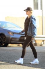 SUKI WATERHOUSE at a Gas Station in Los Angeles 11/17/2023