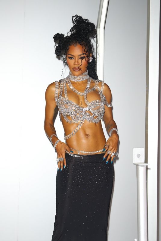 TEYANA TAYLOR at Swarovski x SKIMS Collaboration Event in New York 11/07/2023