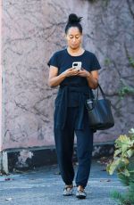 TRACEE ELLIS ROSS Leaves a Skin Care Clinic in West Hollywood 11/17/2023