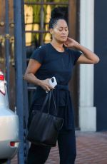 TRACEE ELLIS ROSS Leaves a Skin Care Clinic in West Hollywood 11/17/2023