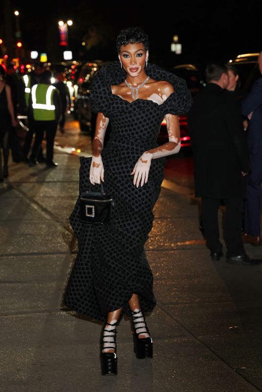 WINNIE HARLOW Arrives at 2023 CFDA Fashion Awards in New York 11/06/2023
