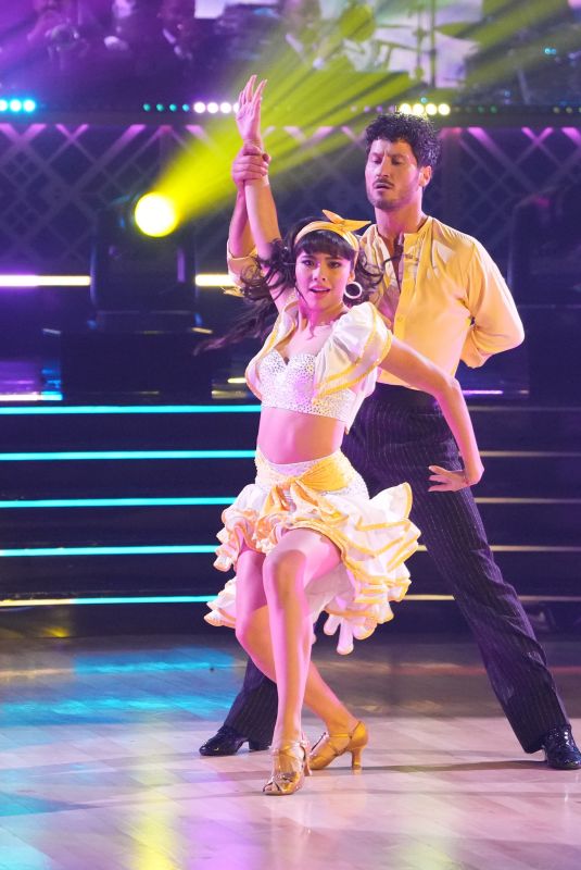 XOCHITL GOMEZ at Dancing with the Stars Semi-Finals 11/28/2023