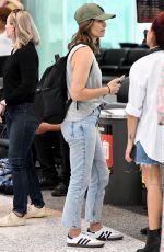 ZOE VENTOURA Arrives at Sydney Domestic Airport 11/14/2023