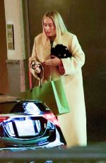 ADELE Doing Some Last Minute Christmas Shopping at Gucci Store in Beverly Hills 12/24/2023