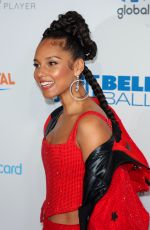 ALICIA KEYS at Capital