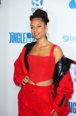 ALICIA KEYS at Capital