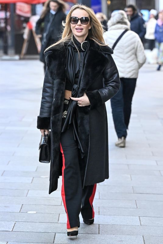 AMANDA HOLDEN Leaves Global Studios Heart Breakfast Show in London 11/30/2023