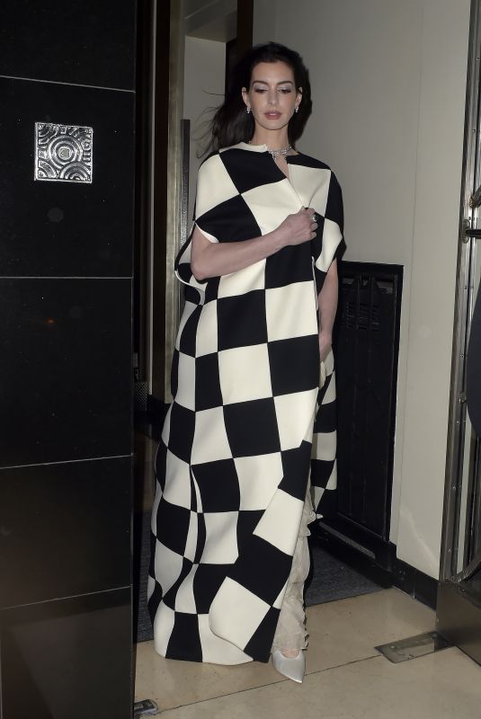 ANNE HATHAWAY Leaves Claridges Hotel in London 12/04/2023