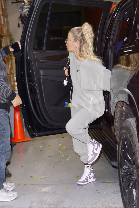 ARIANA MADIX Arrives to New York After DWTS Finale 12/06/2023