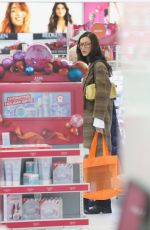 BELLA HADID Shopping at Ulta Beauty in New York 12/22/2023